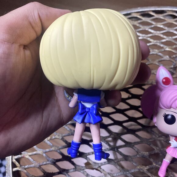 Funko Pop Vinyl Sailor Moon #298 Sailor Chibi Moon + #297 Sailor Uranus OOB - Picture 4 of 8